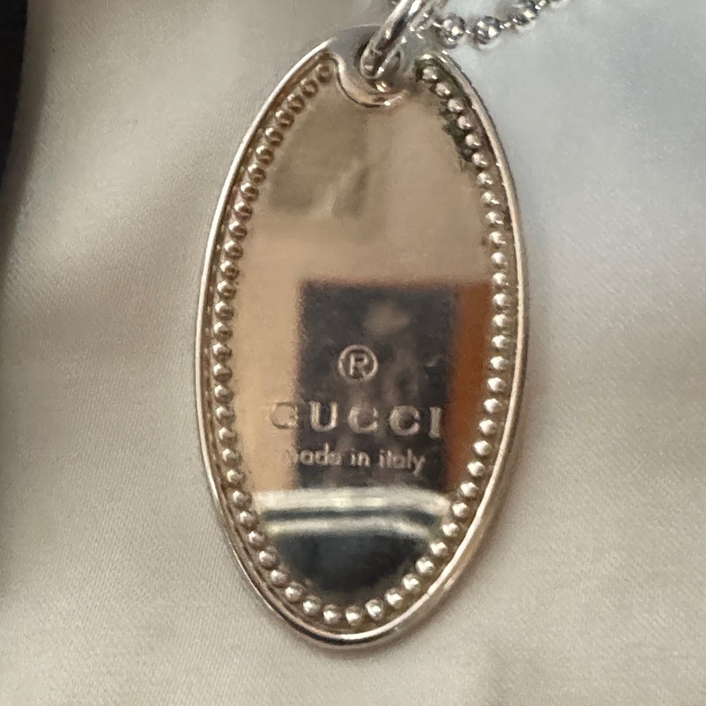 Gucci Silver Pendant Necklace - Picture 2 of 4